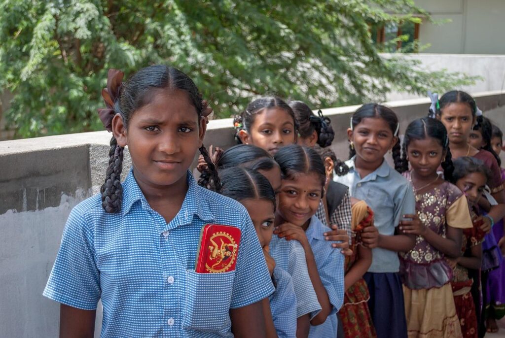 This photo shows some schoolgirls